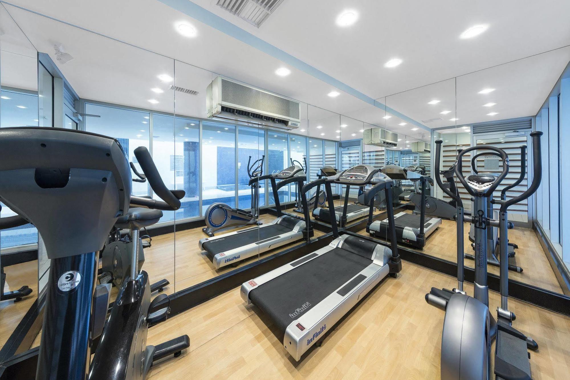 أدليد Oaks Glenelg Liberty Suites المظهر الخارجي الصورة